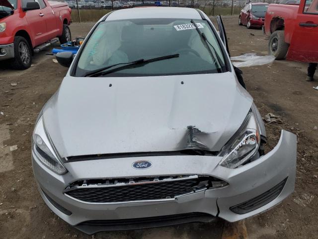 1FADP3E27JL221948 - 2018 FORD FOCUS S SILVER photo 5