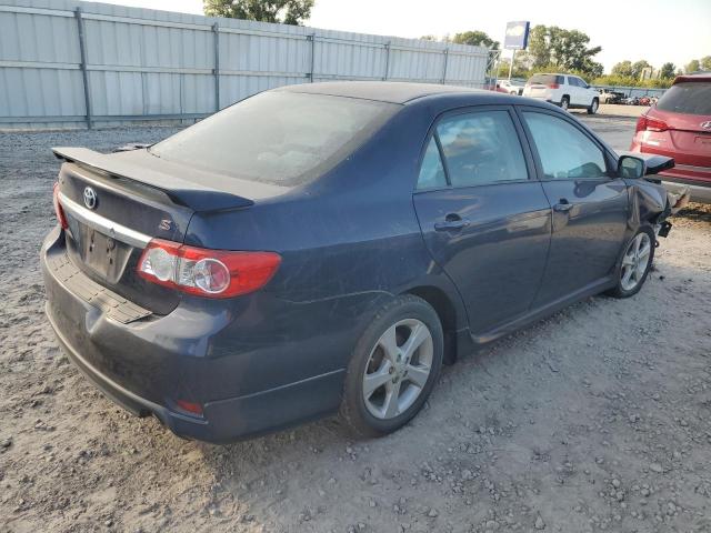 2T1BU4EE8BC597142 - 2011 TOYOTA COROLLA BASE Blau Foto 3