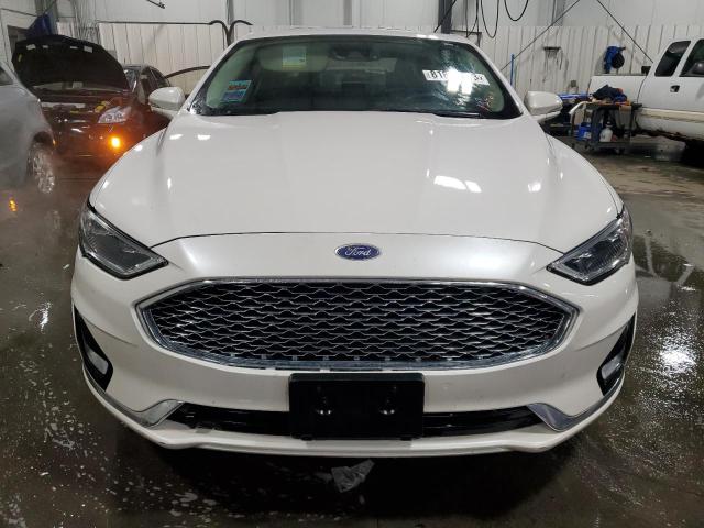 3FA6P0RUXKR244145 - 2019 FORD FUSION TITANIUM WHITE photo 5