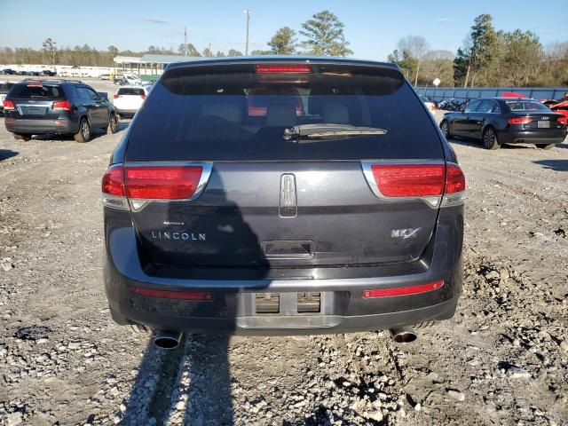 2LMDJ6JK4DBL42055 - 2013 LINCOLN MKX BLUE photo 6