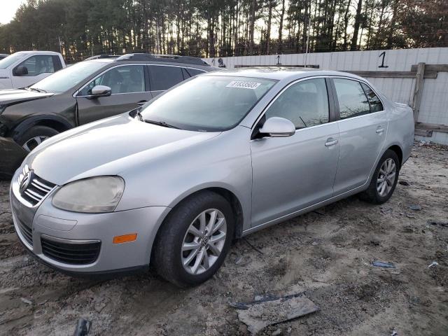 2010 VOLKSWAGEN JETTA SE, 