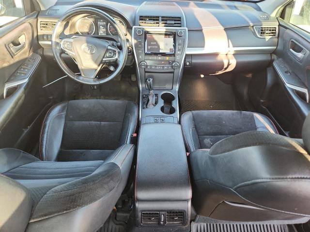 4T1BF1FKXGU589031 - 2016 TOYOTA CAMRY LE SILVER photo 8