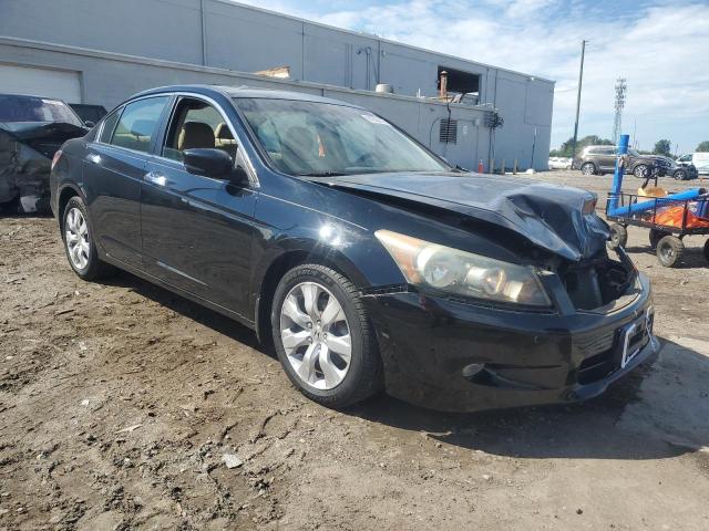 1HGCP3F83AA011773 - 2010 HONDA ACCORD EXL BLACK photo 4