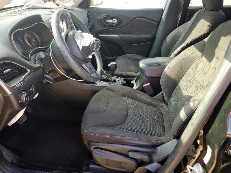 1C4PJLCB8KD284659 - 2019 JEEP CHEROKEE LATITUDE BLACK photo 7