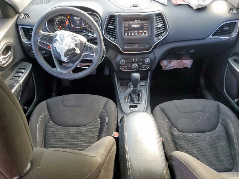 1C4PJLCB8KD284659 - 2019 JEEP CHEROKEE LATITUDE BLACK photo 8