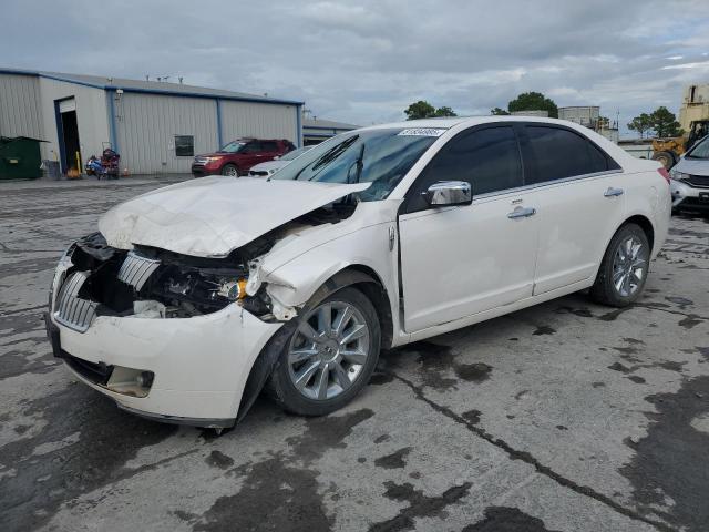 2011 LINCOLN MKZ, 
