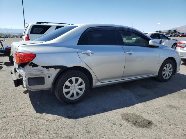 1NXBU4EE3AZ182596 - 2010 TOYOTA COROLLA BASE Gümüş foto 3