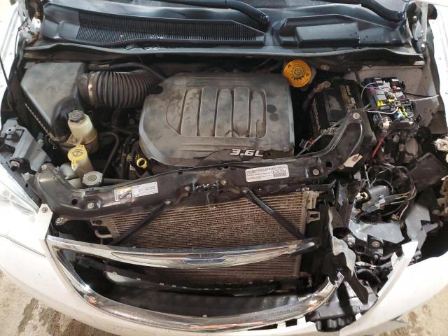 2C4RC1BG4FR594928 - 2015 CHRYSLER TOWN & COU TOURING WHITE photo 12