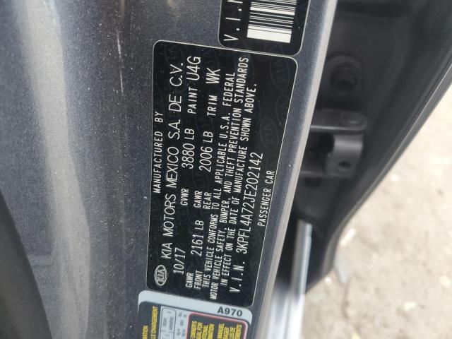 3KPFL4A72JE202142 - 2018 KIA FORTE LX 灰色 照片 12