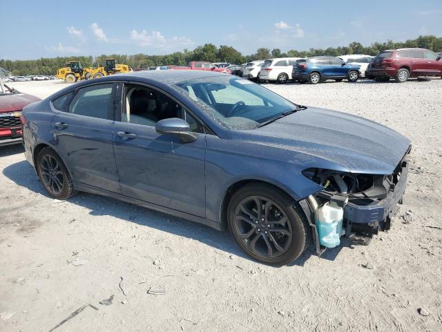 3FA6P0H77JR108291 - 2018 FORD FUSION SE BLUE photo 4