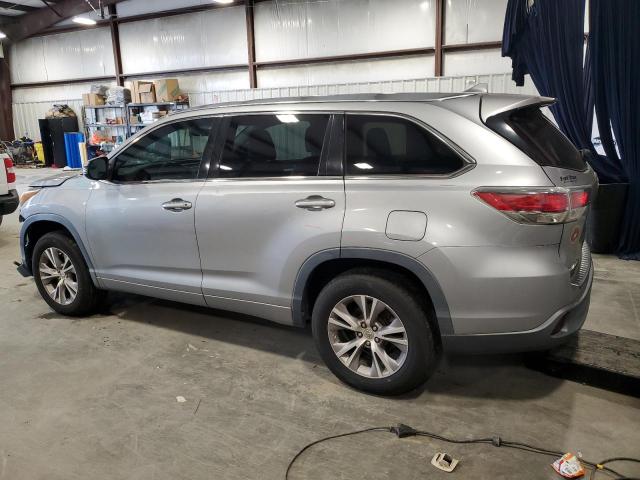 5TDKKRFH3FS112141 - 2015 TOYOTA HIGHLANDER XLE SILVER photo 2