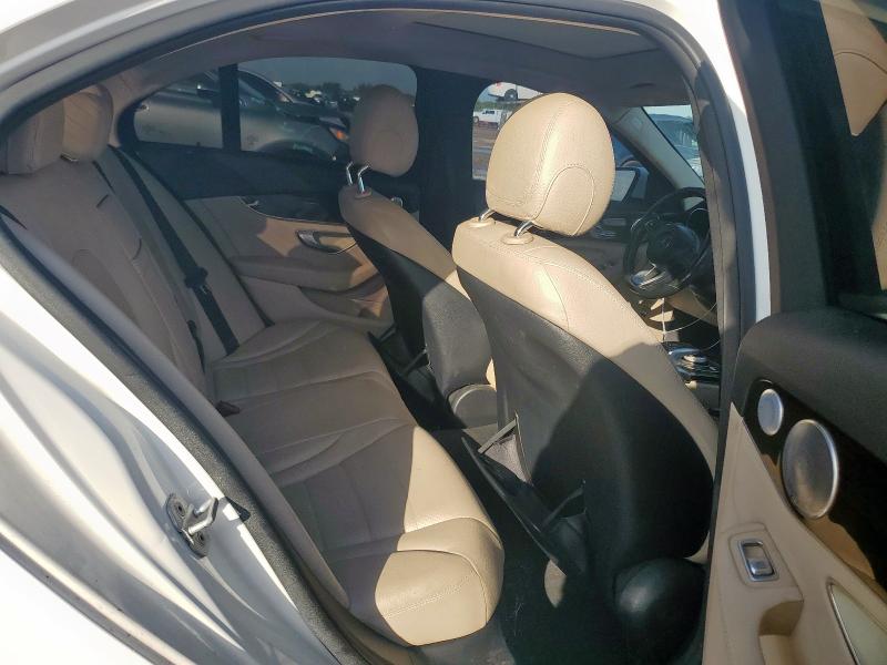 55SWF4KB2FU007829 - 2015 MERCEDES-BENZ C 300 4MATIC WHITE photo 10