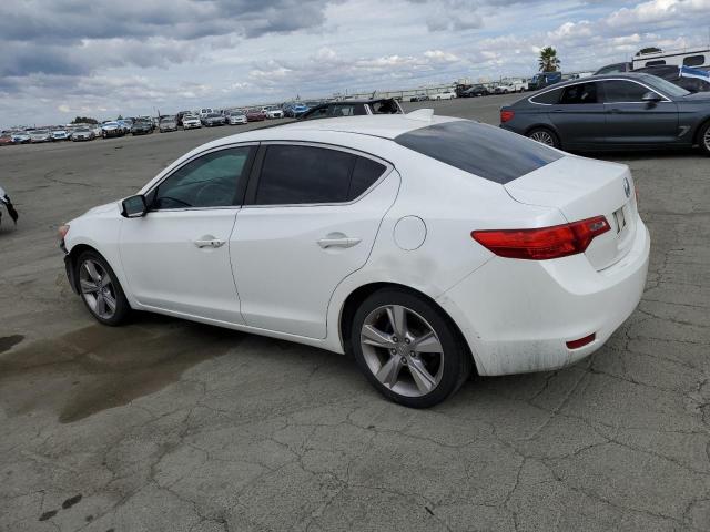 19VDE1F74EE012348 - 2014 ACURA ILX 20 TECH WHITE photo 2
