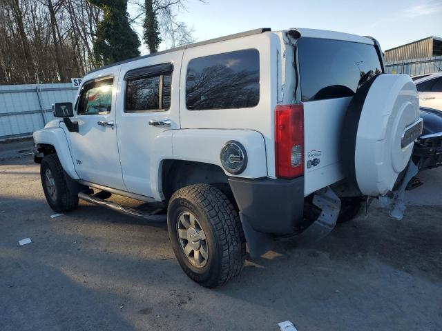 5GTMNLEP7A8139144 - 2010 HUMMER H3 ALPHA WHITE photo 2