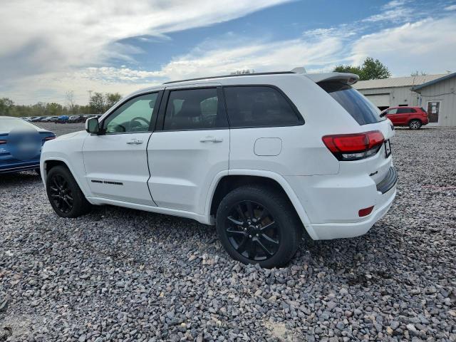 1C4RJFAG6JC420722 - 2018 JEEP GRAND CHER LAREDO თეთრი ფოტო 2