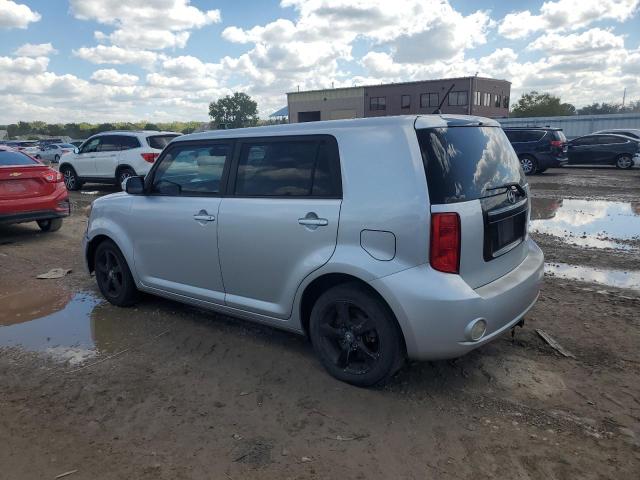 JTLKE50E691076143 - 2009 TOYOTA SCION XB SILVER photo 2