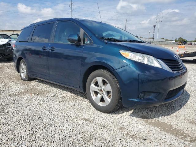 5TDKK3DC0BS063480 - 2011 TOYOTA SIENNA LE Turquesa foto 4