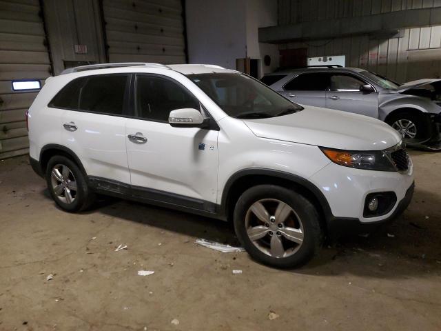 5XYKU4A65DG333477 - 2013 KIA SORENTO EX WHITE photo 4