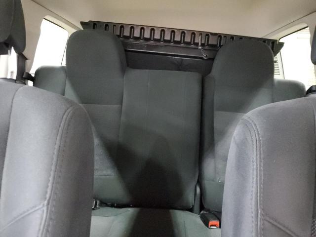 1C4NJPBA1GD513441 - 2016 JEEP PATRIOT SPORT SILVER photo 10