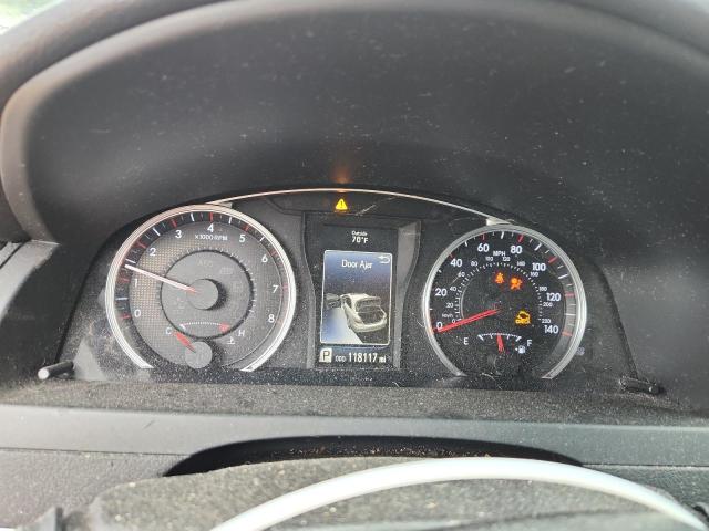 4T1BF1FK9HU340155 - 2017 TOYOTA CAMRY LE 银色 照片 9