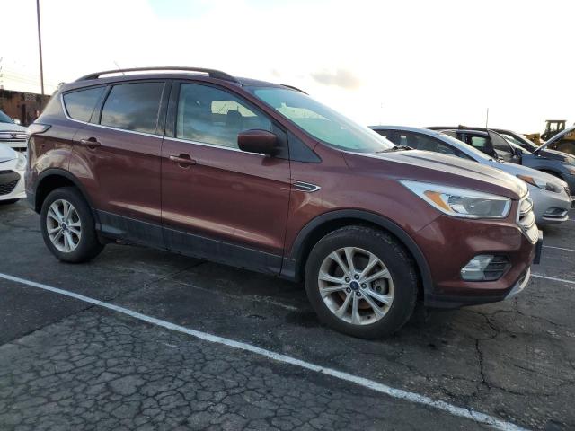 1FMCU9GD0JUB16223 - 2018 FORD ESCAPE SE BURGUNDY photo 4