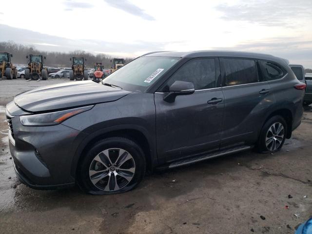 5TDGZRAH9NS552243 - 2022 TOYOTA HIGHLANDER XLE CHARCOAL photo 1