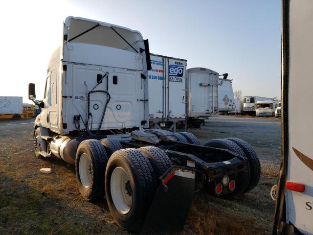 1FUJGHDV7HLJG0430 - 2017 FREIGHTLINER CASCADIA 1 WHITE photo 3