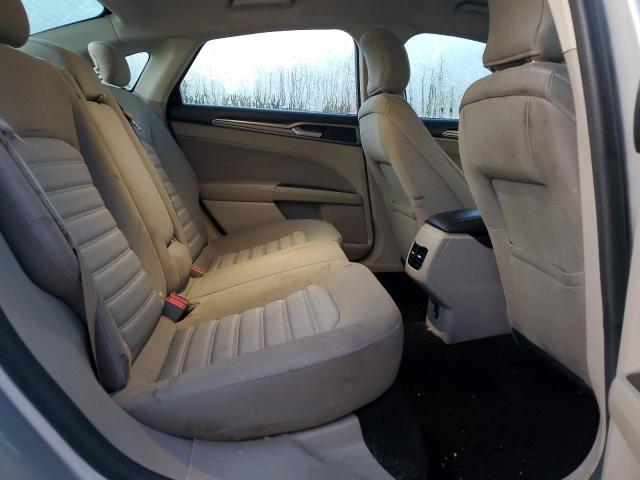 3FA6P0HD6KR203741 - 2019 FORD FUSION SE 银色 照片 10