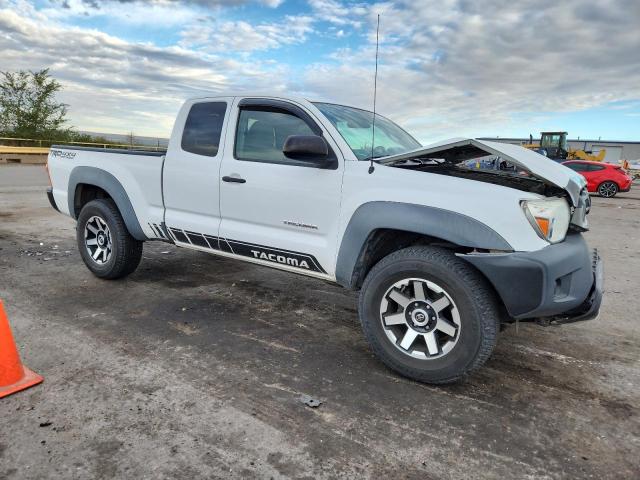 5TFUU4EN4FX137010 - 2015 TOYOTA TACOMA ACCESS CAB Weiß Foto 4
