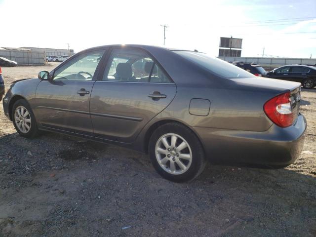 JTDBE32K730159323 - 2003 TOYOTA CAMRY LE GRAY photo 2