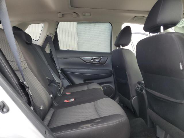 JN8AT2MT1JW489698 - 2018 NISSAN ROGUE S 银色 照片 11