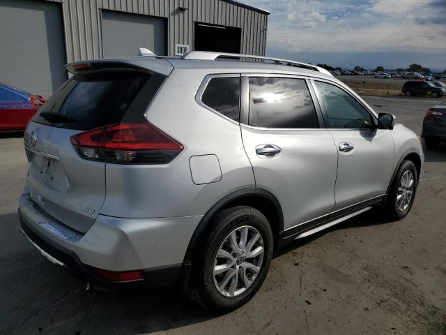 JN8AT2MT1JW489698 - 2018 NISSAN ROGUE S 银色 照片 3