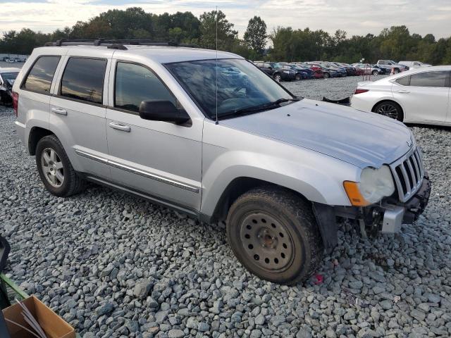 1J4PS4GK7AC142332 - 2010 JEEP GRAND CHER LAREDO SILVER photo 4