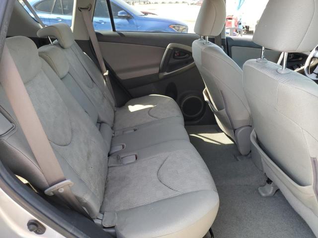 2T3ZF4DV9AW037970 - 2010 TOYOTA RAV4 银色 照片 11