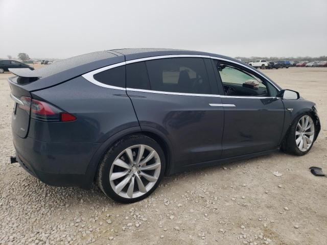 5YJXCBE22GF006874 - 2016 TESLA MODEL X BLACK photo 3