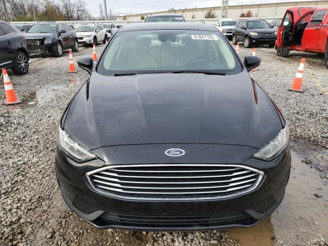 3FA6P0T91KR210101 - 2019 FORD FUSION SE BLACK photo 5