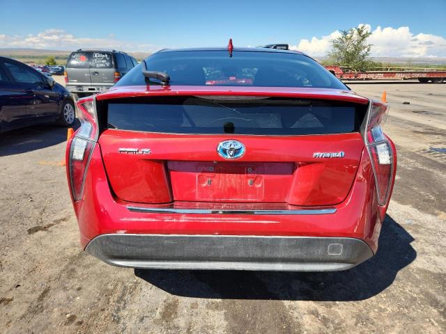 JTDKARFU4G3502068 - 2016 TOYOTA PRIUS RED photo 6