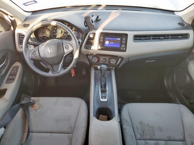 3CZRU5H37NM707957 - 2022 HONDA HR-V LX SILVER photo 8