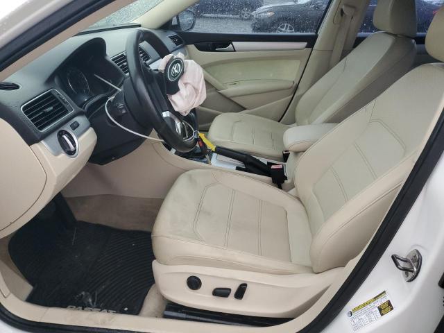 1VWBH7A3XCC060984 - 2012 VOLKSWAGEN PASSAT SE 白色 照片 7