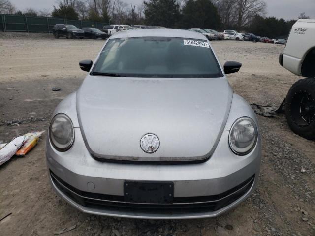 3VWVA7ATXCM644107 - 2012 VOLKSWAGEN BEETLE TURBO SILVER photo 5