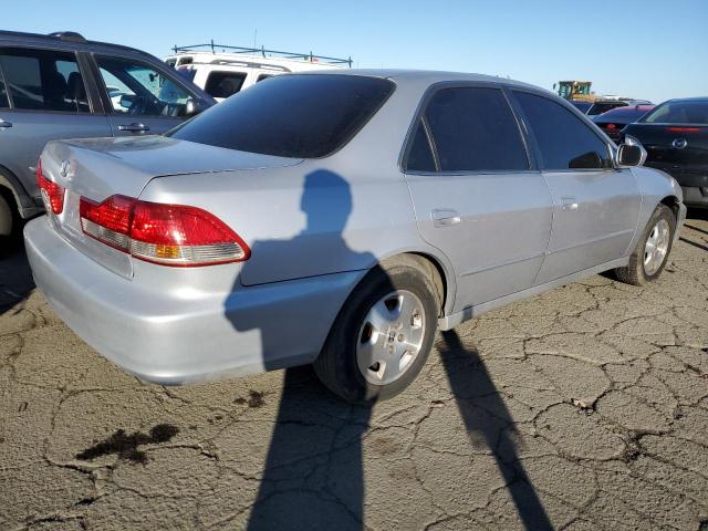 1HGCG16501A003298 - 2001 HONDA ACCORD EX SILVER photo 3