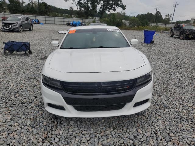 2C3CDXCT4GH286154 - 2016 DODGE CHARGER R/T WHITE photo 5