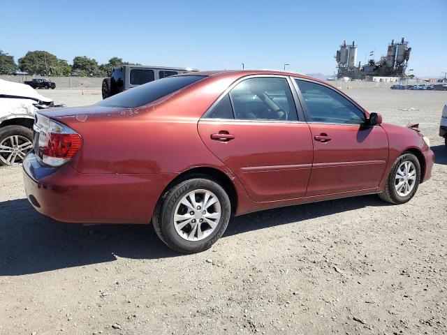 4T1BF32K35U107076 - 2005 TOYOTA CAMRY LE MAROON photo 3