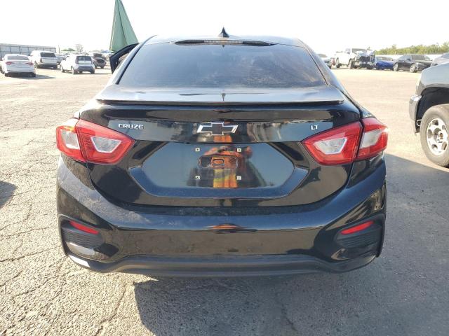 1G1BE5SM5J7213812 - 2018 CHEVROLET CRUZE LT შავი ფოტო 6