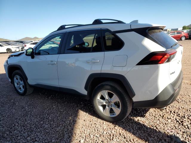 2T3P1RFV7MC161984 - 2021 TOYOTA RAV4 XLE 白色 照片 2