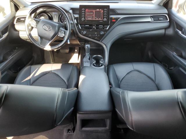 4T1G11AK5NU697808 - 2022 TOYOTA CAMRY SE BLACK photo 8