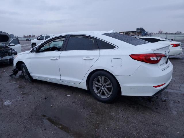 5NPE24AF4FH049644 - 2015 HYUNDAI SONATA SE WHITE photo 2