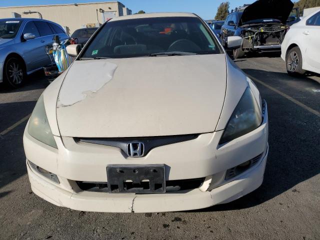 1HGCM72203A012786 - 2003 HONDA ACCORD LX WHITE photo 5