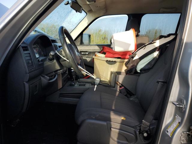 1C4PJMAK0CW147634 - 2012 JEEP LIBERTY SPORT Silber Foto 7