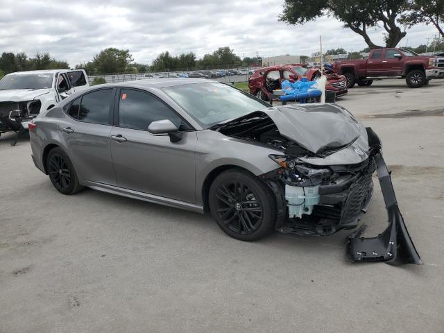 4T1DAACK9SU516172 - 2025 TOYOTA CAMRY XSE Grafit foto 4